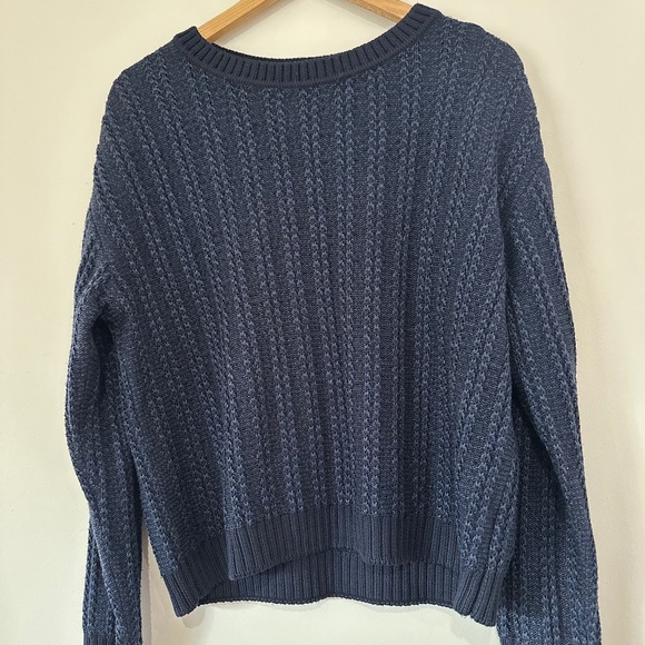 St John Sport | Women’s Crew Neck Knit Sweater Navy Blue Size Large - Picture 3 of 11